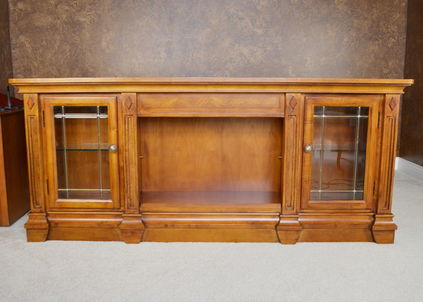 Alexander Julian At Home Collection Executive Desk