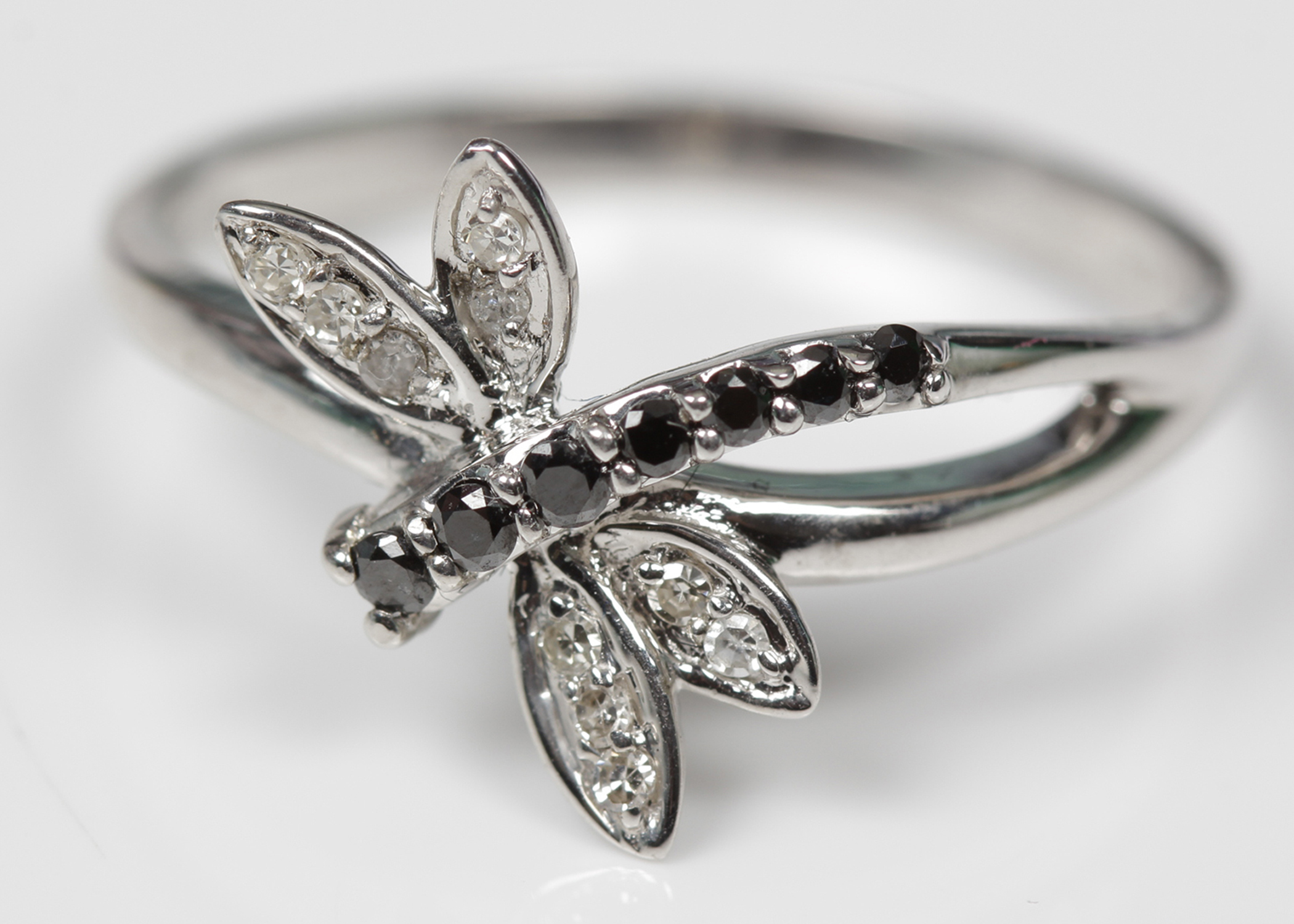14K White Gold Diamond Dragonfly Ring
