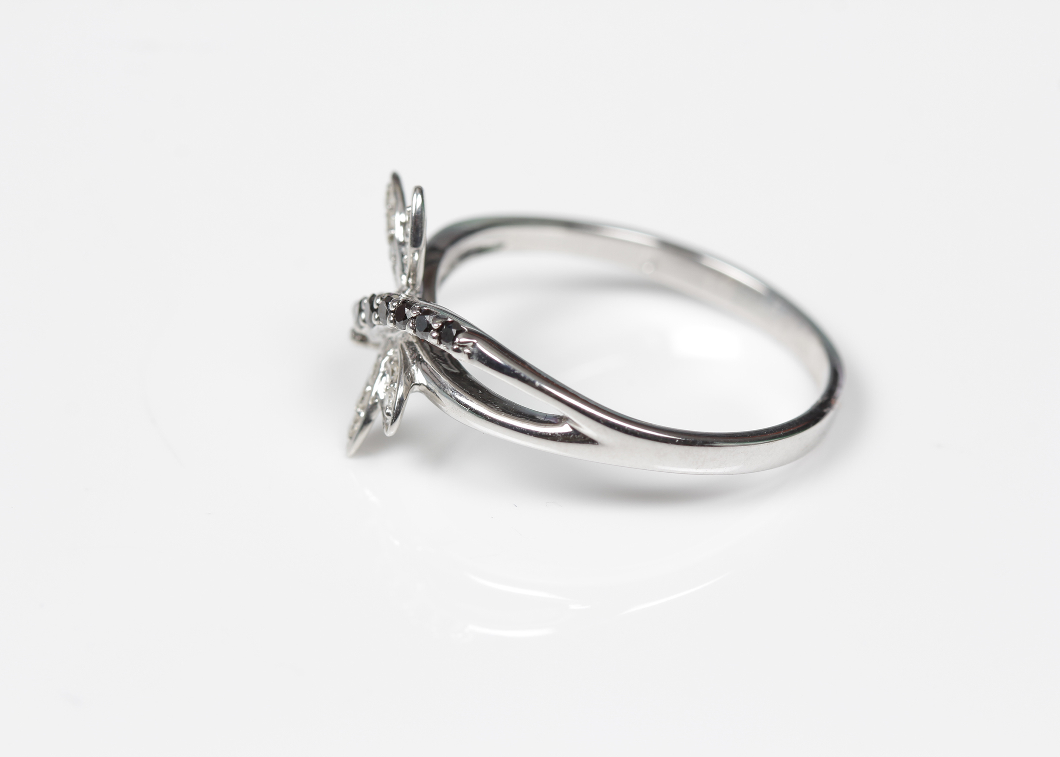14K White Gold Diamond Dragonfly Ring