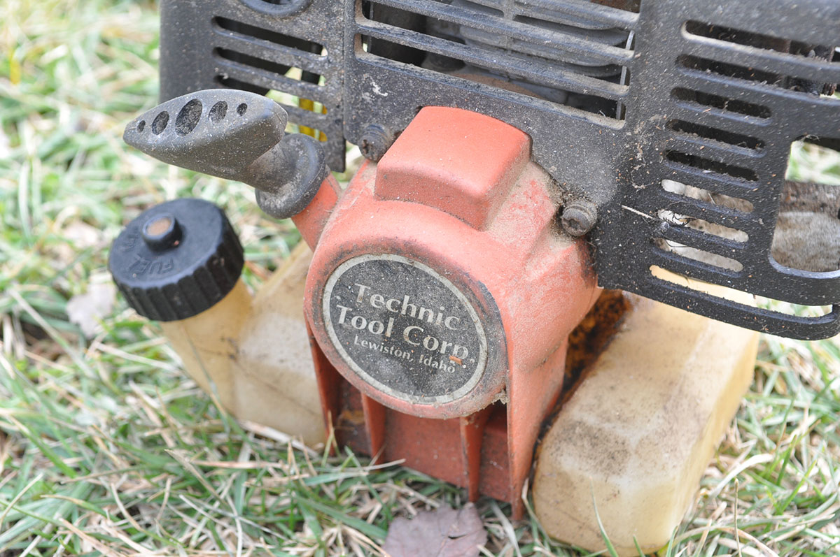 Power Pruner Telescoping Gas Powered Pole Saw