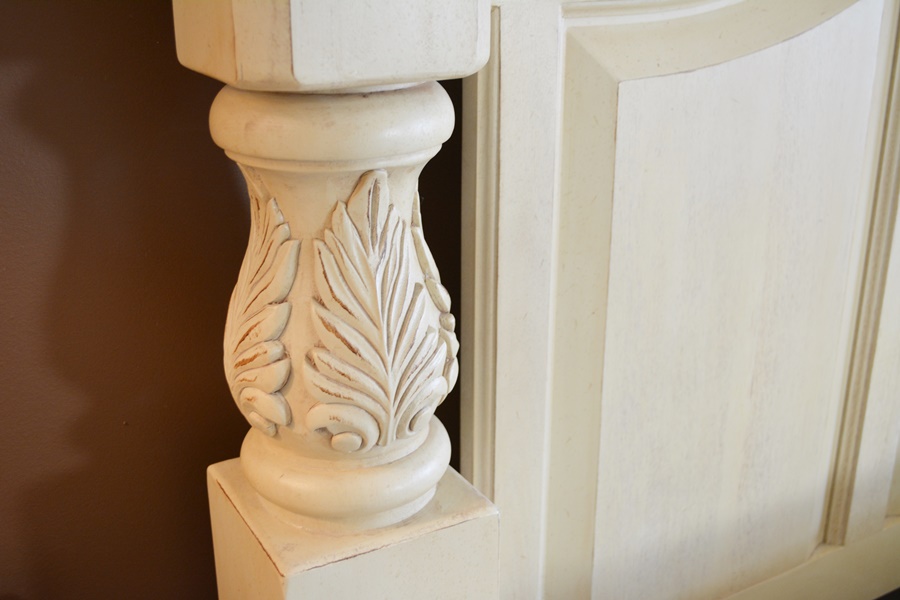 Thomasville French Vanilla Cream Four Poster King Bed