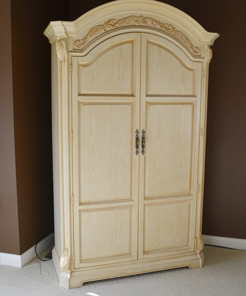 Thomasville Impressions French Vanilla Cream Armoire