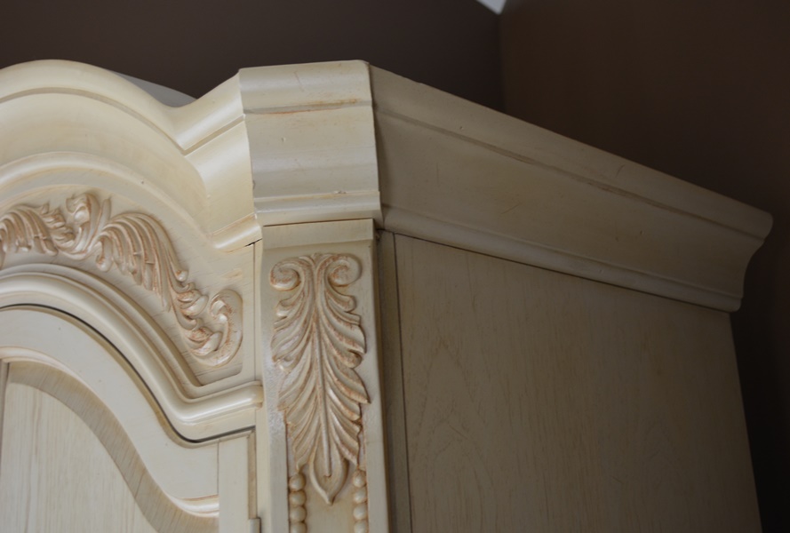 Thomasville Impressions French Vanilla Cream Armoire