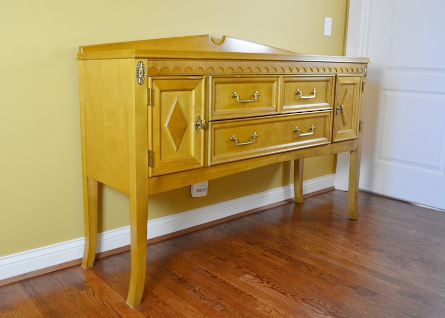 Stanley Furniture Federal Style Maple Buffet Sideboard