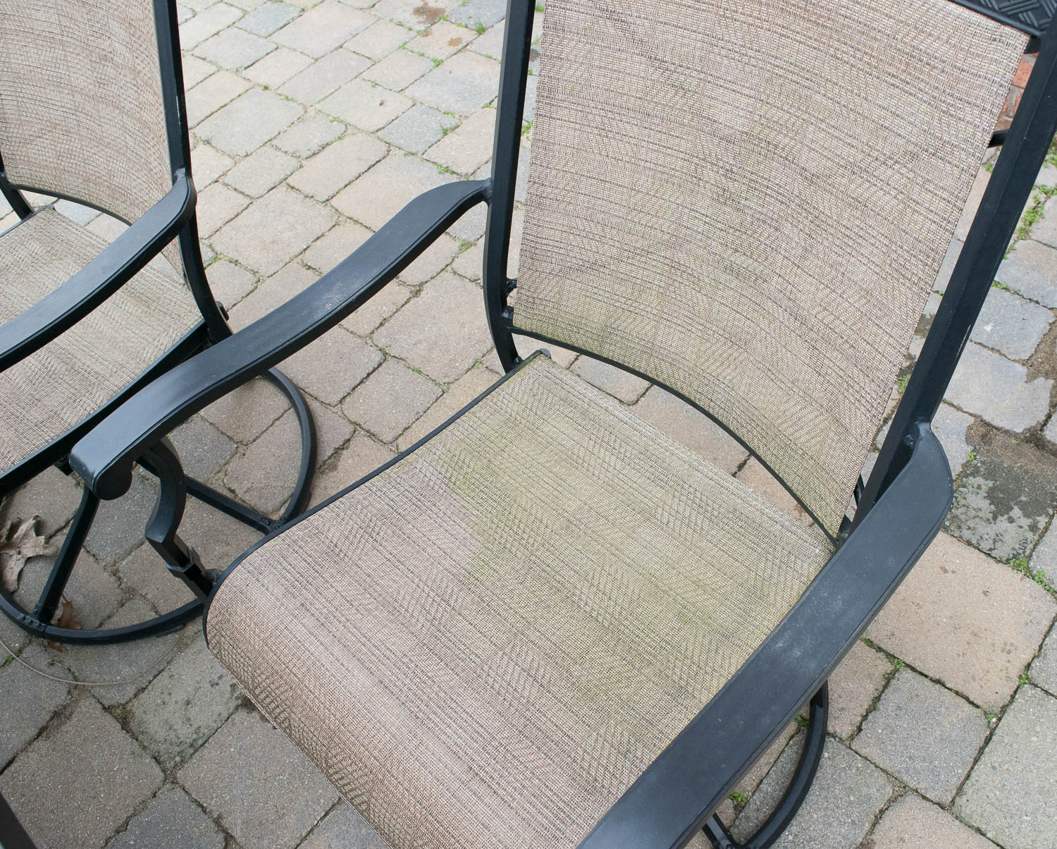 Martha Stewart Patio Table and Chairs Set