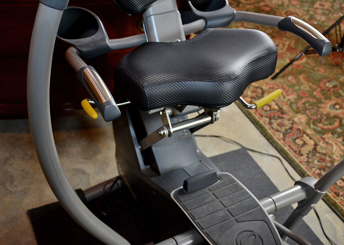 Octane Fitness xR4c Recumbent Elliptical Machine