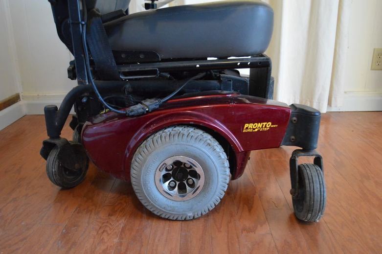 Invacare Pronto M51 Power Wheelchair and Other Home Health Aids