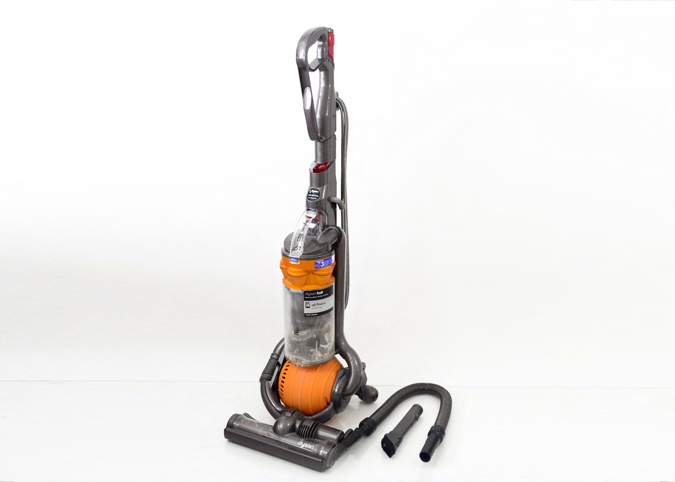 Dyson DC25 ball vacuum machine