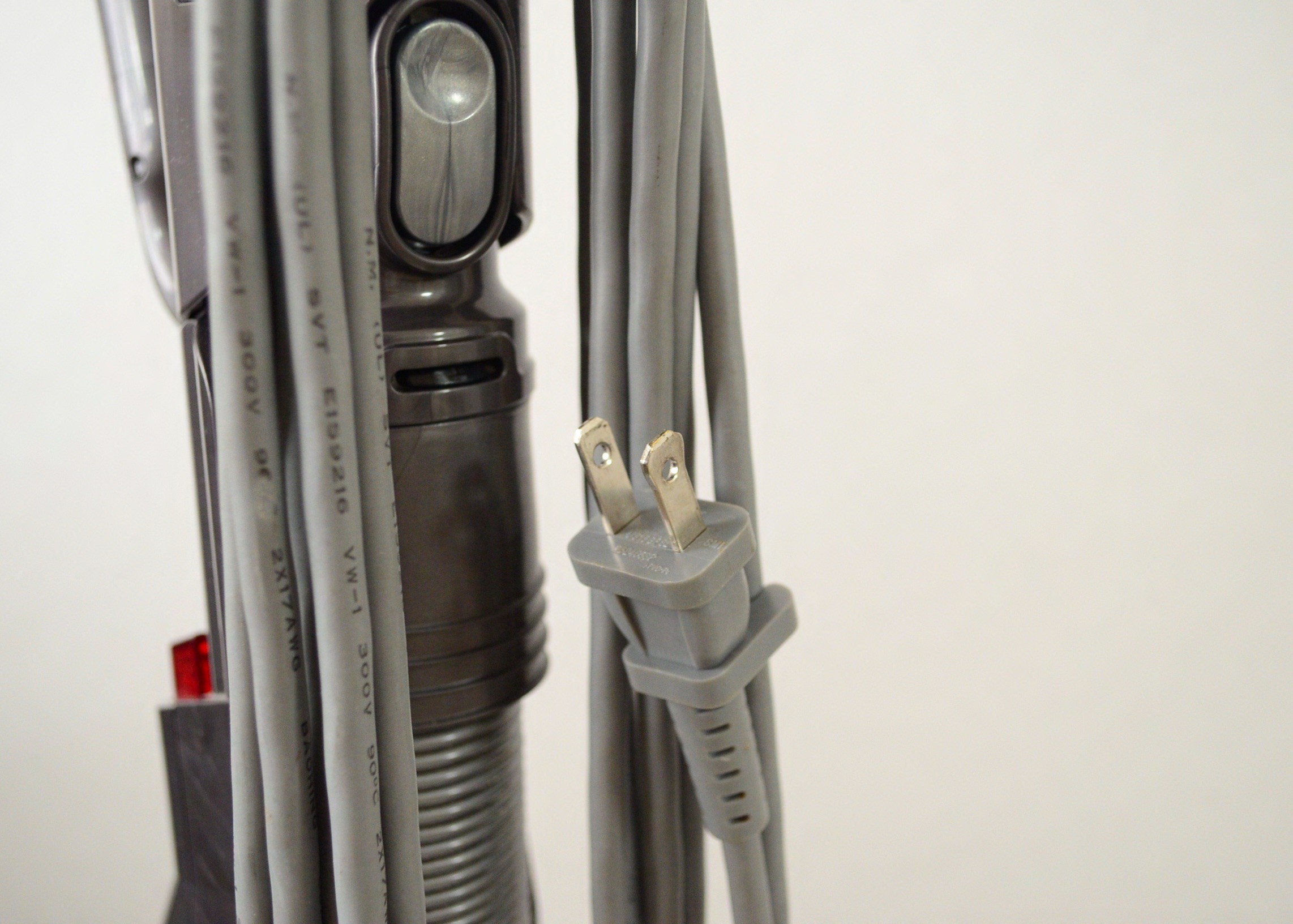 Dyson DC25 ball vacuum machine