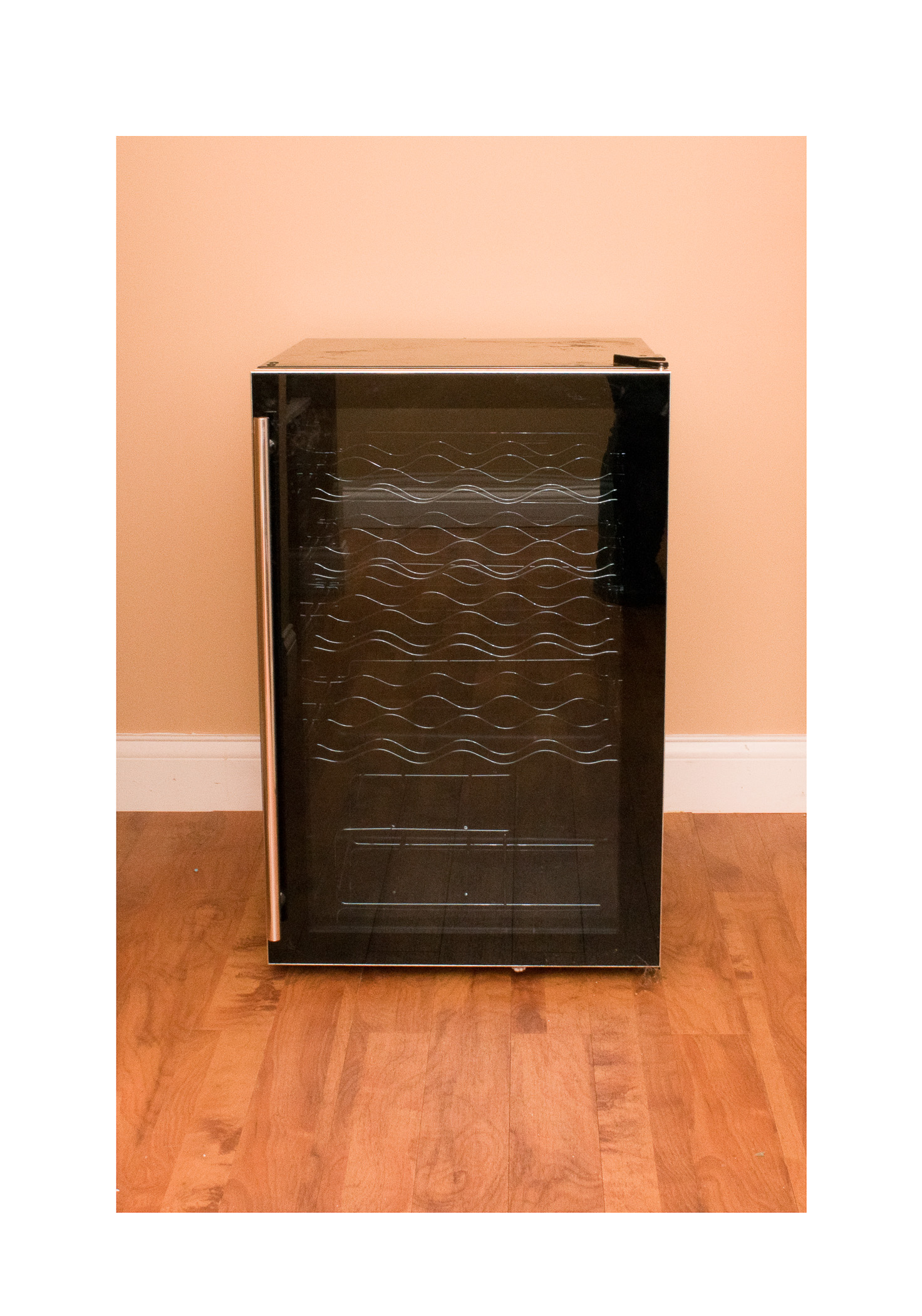 Magic Chef 45 Bottle Wine Cooler