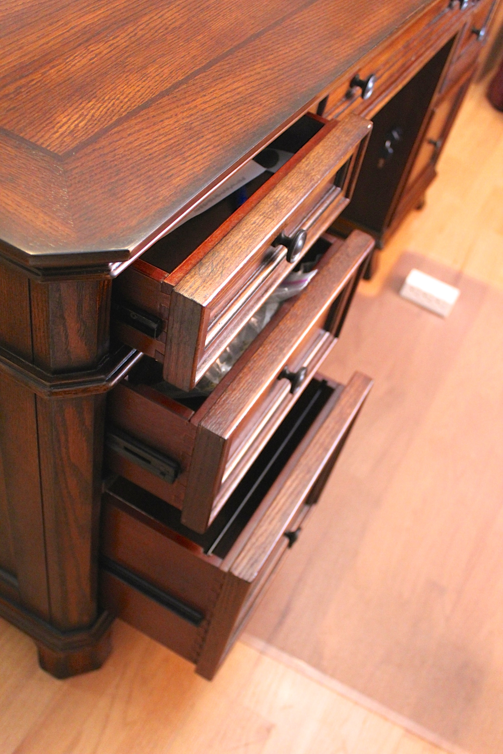 Whalen Executive Desk