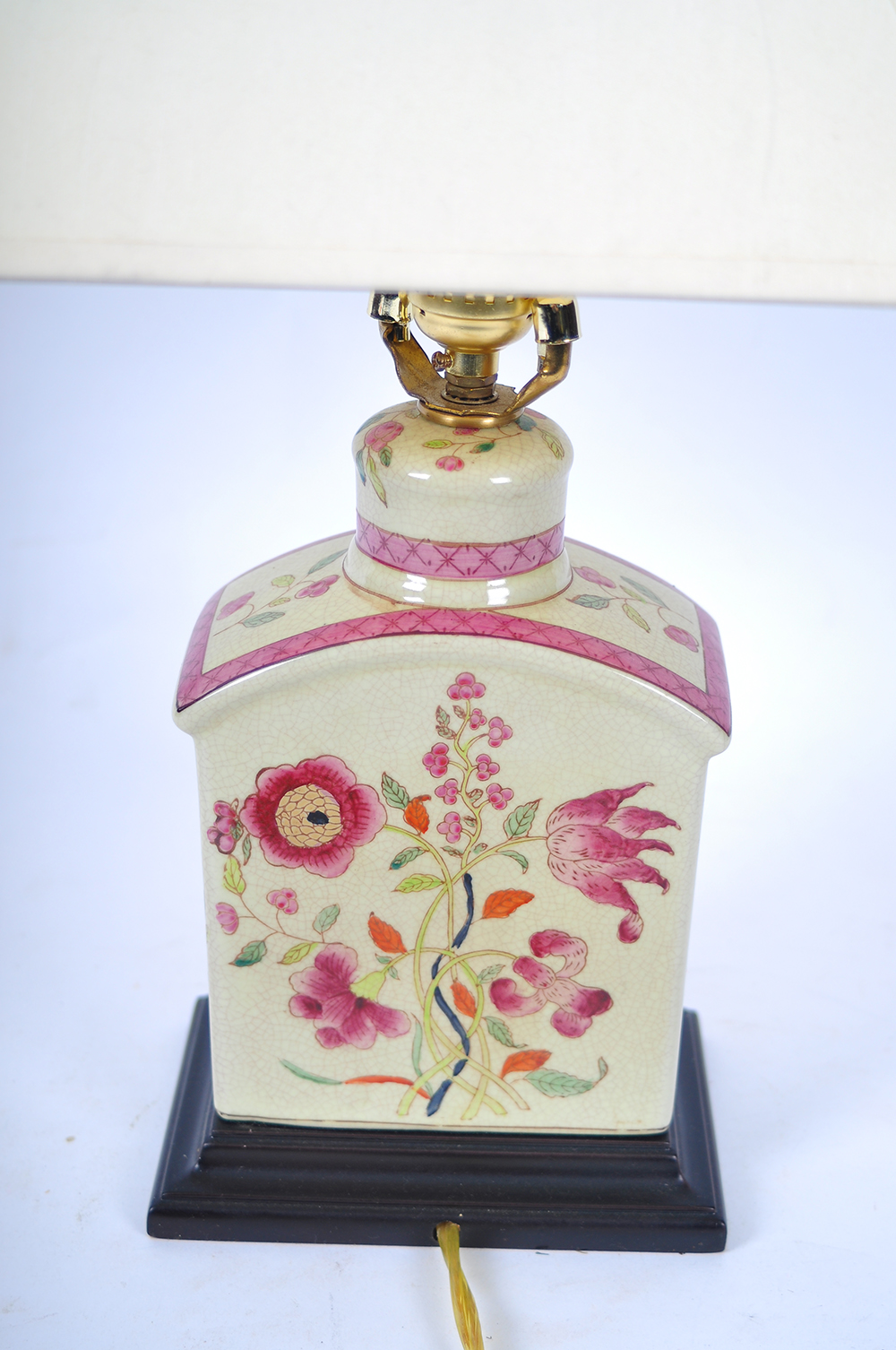 Ceramic Tea Caddy Lamp