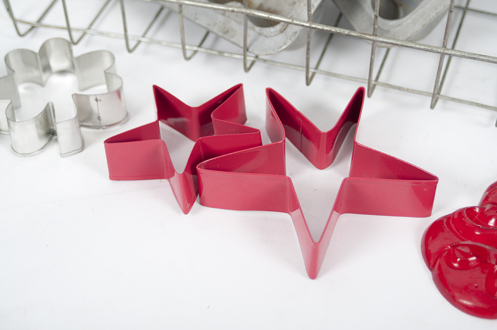 Collection of Vintage Baking Items