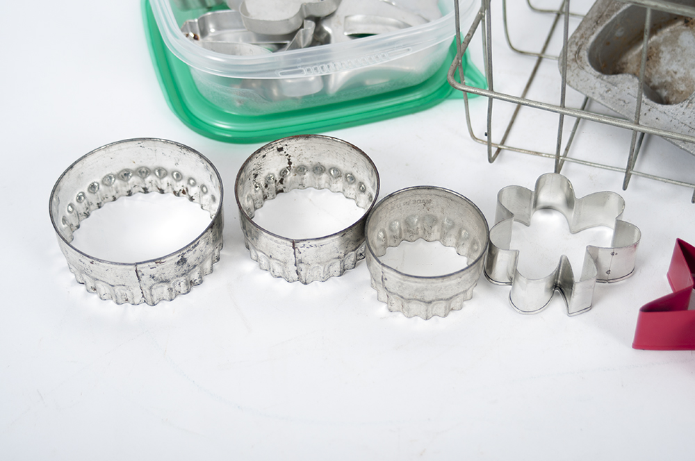 Collection of Vintage Baking Items