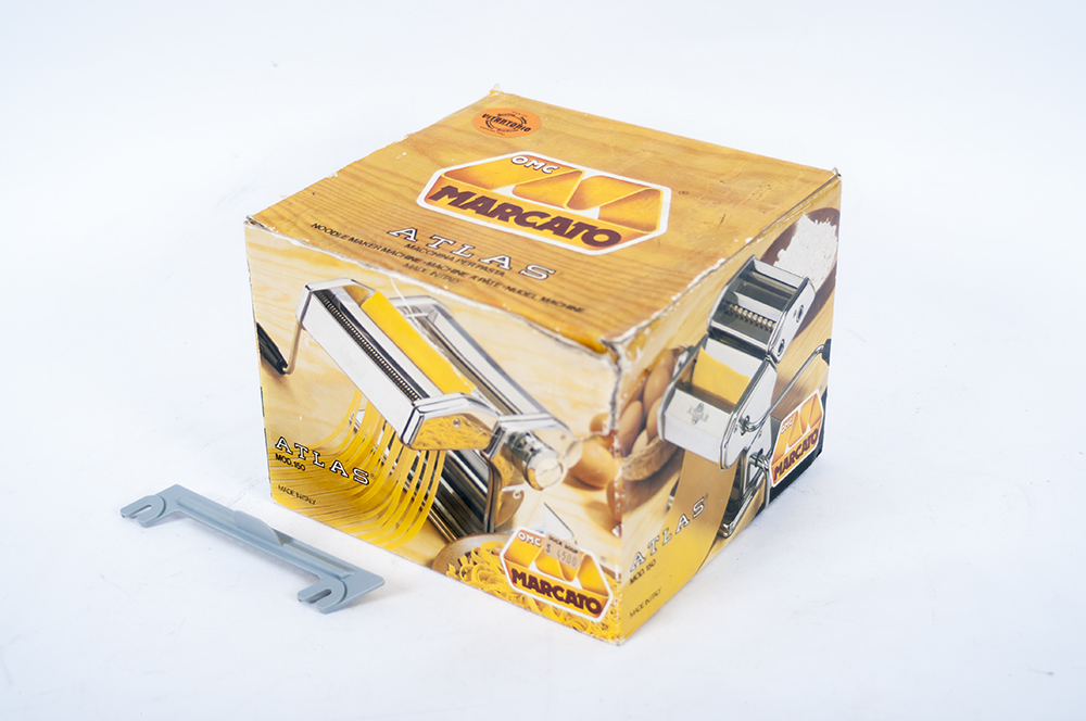 Collection of Manual Kitchen Gadgets