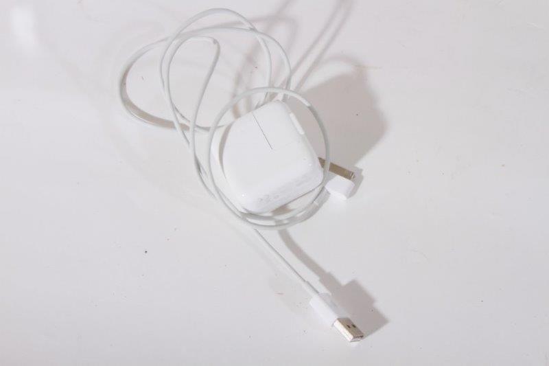 Apple iPad 64GB Model A1337