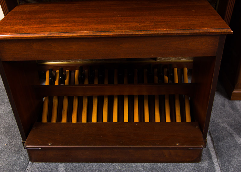 Hammond Organ and Leslie Speaker