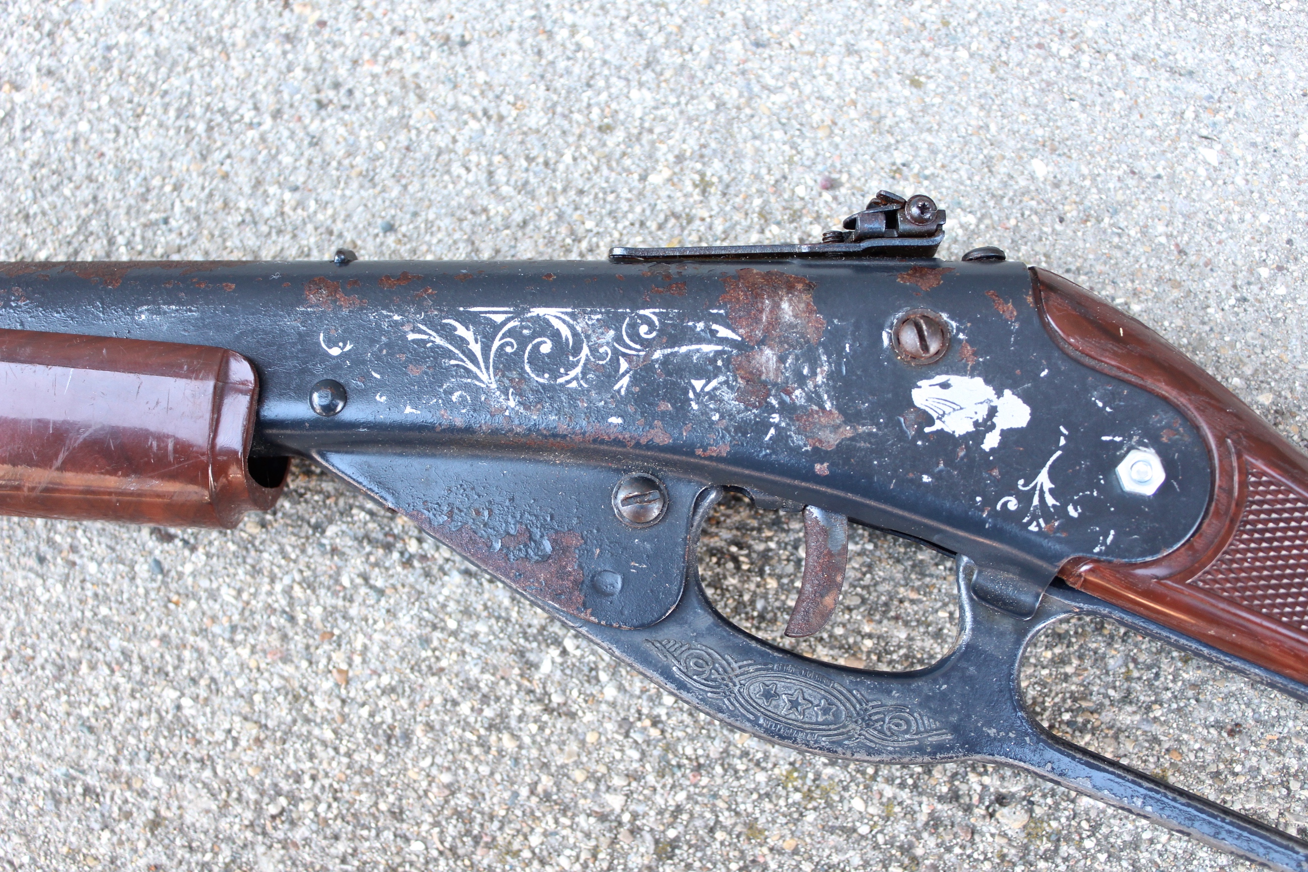 Vintage Daisy Model 111 BB Gun