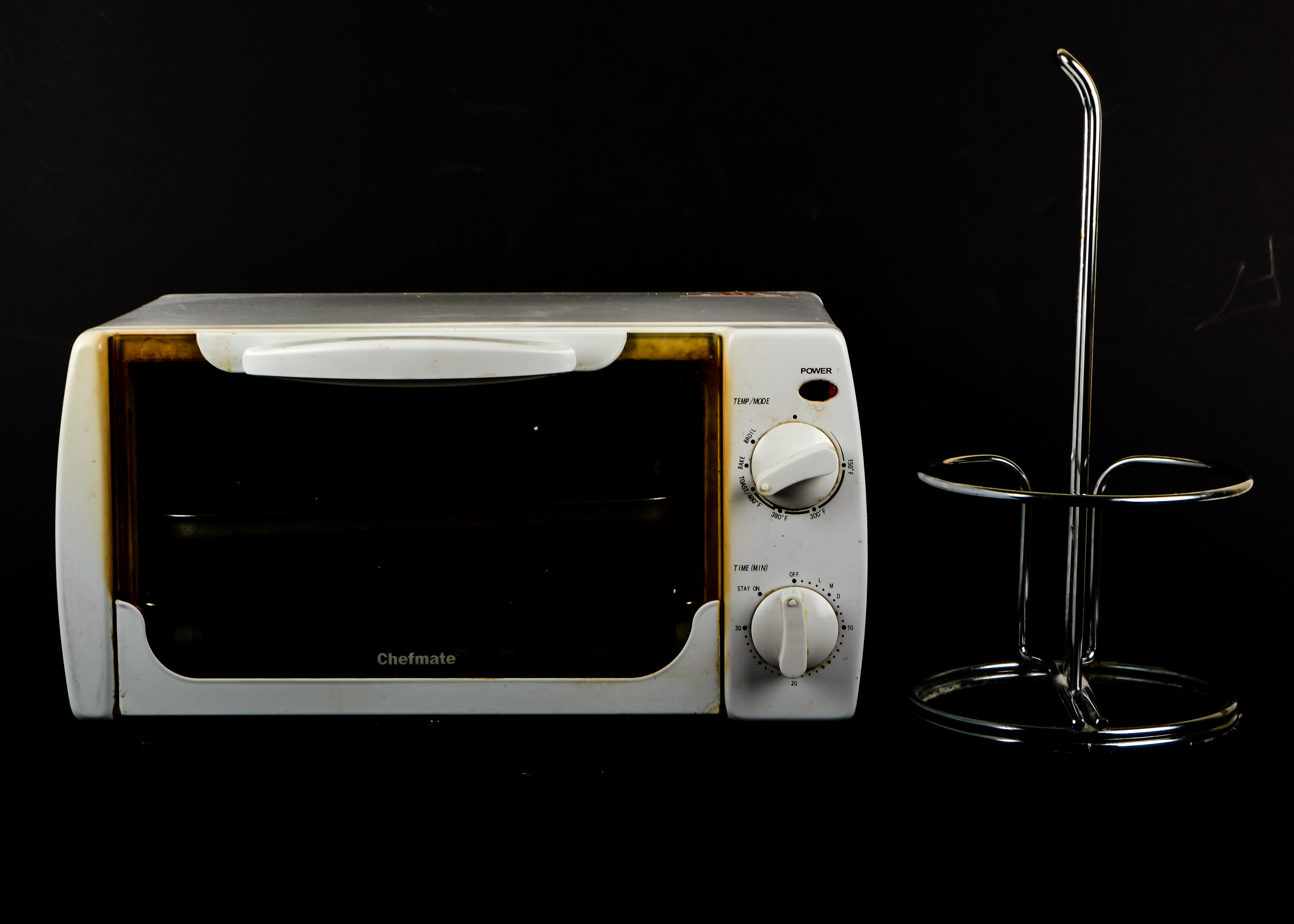 Chefmate Toaster Oven and Paper Towel Holder