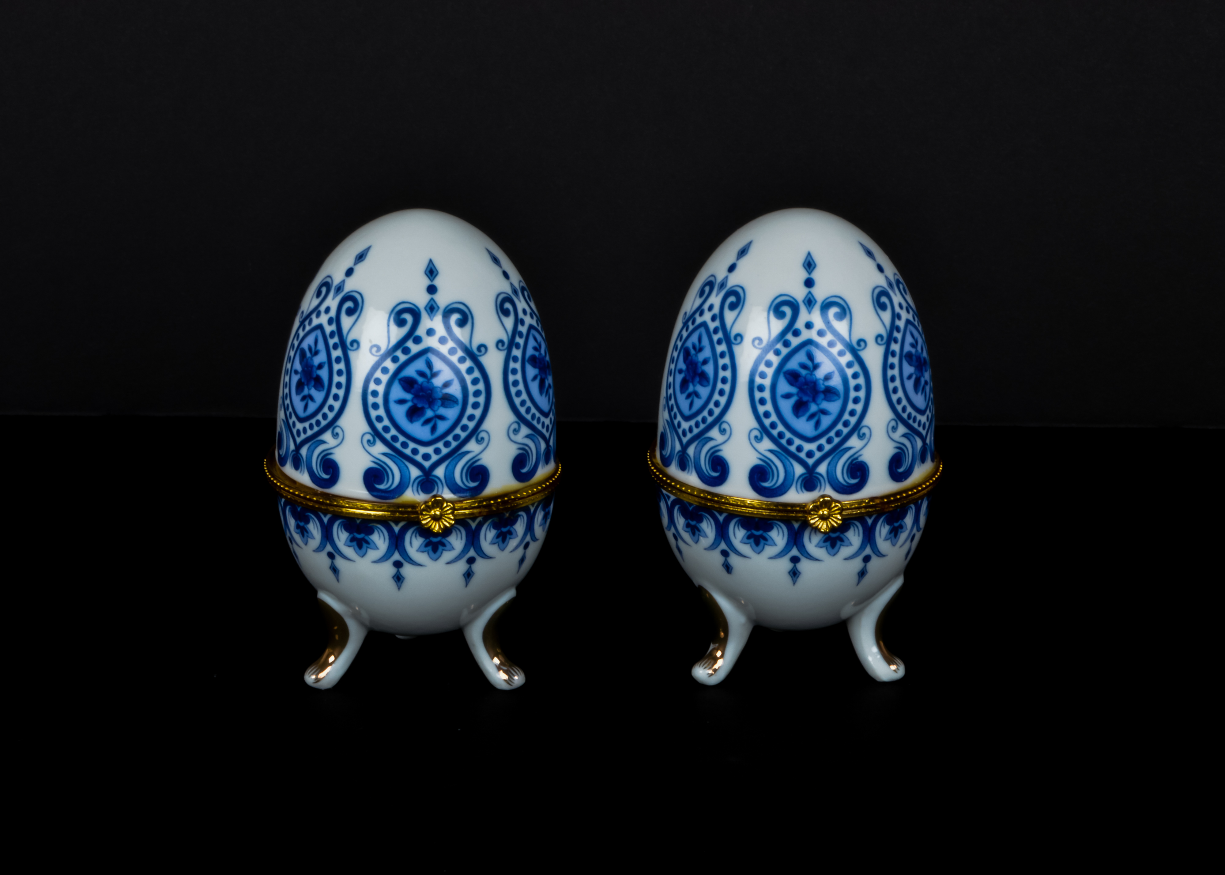 Lenox Vase and Decorative Porcelain Accents