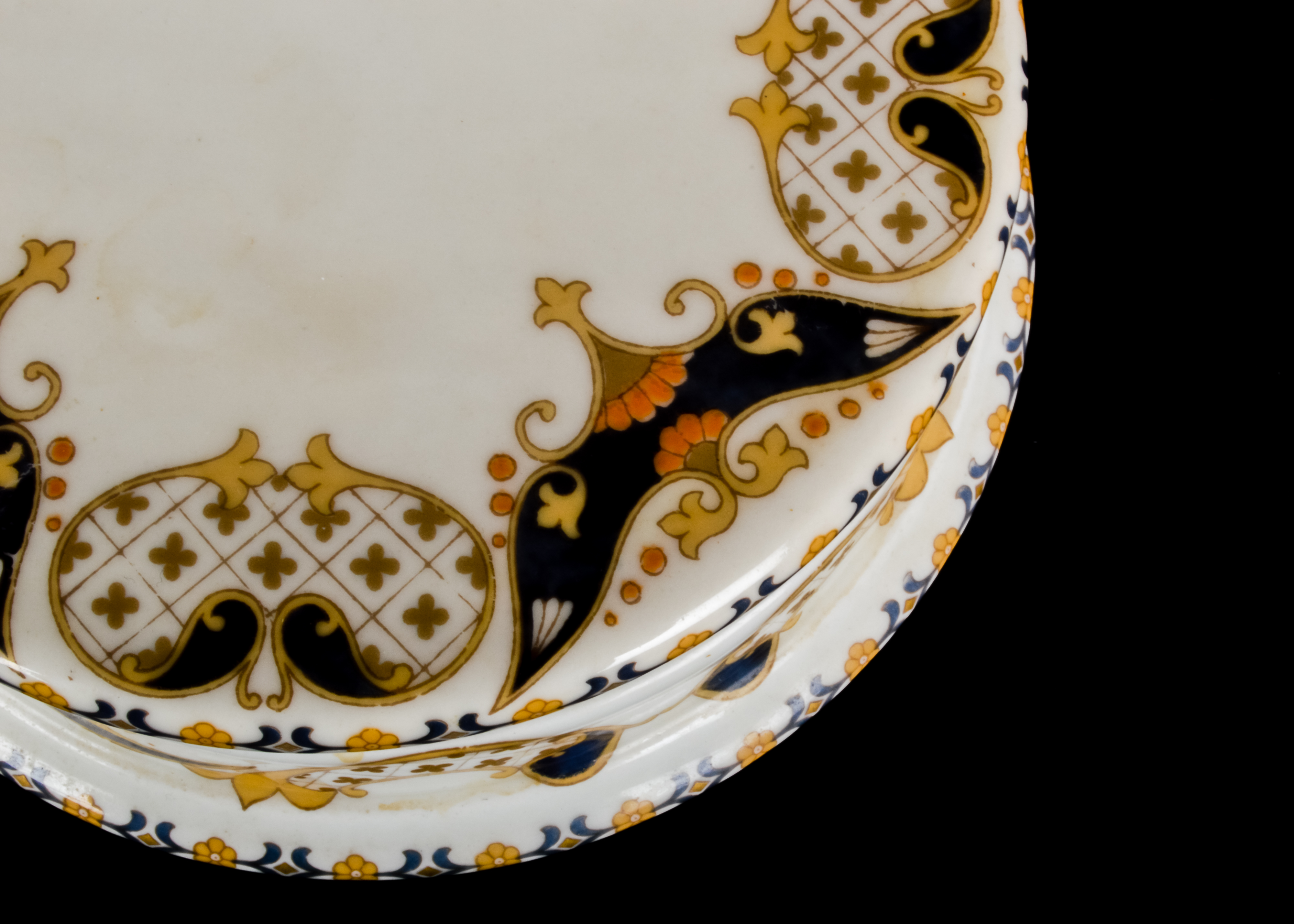 Lenox Vase and Decorative Porcelain Accents