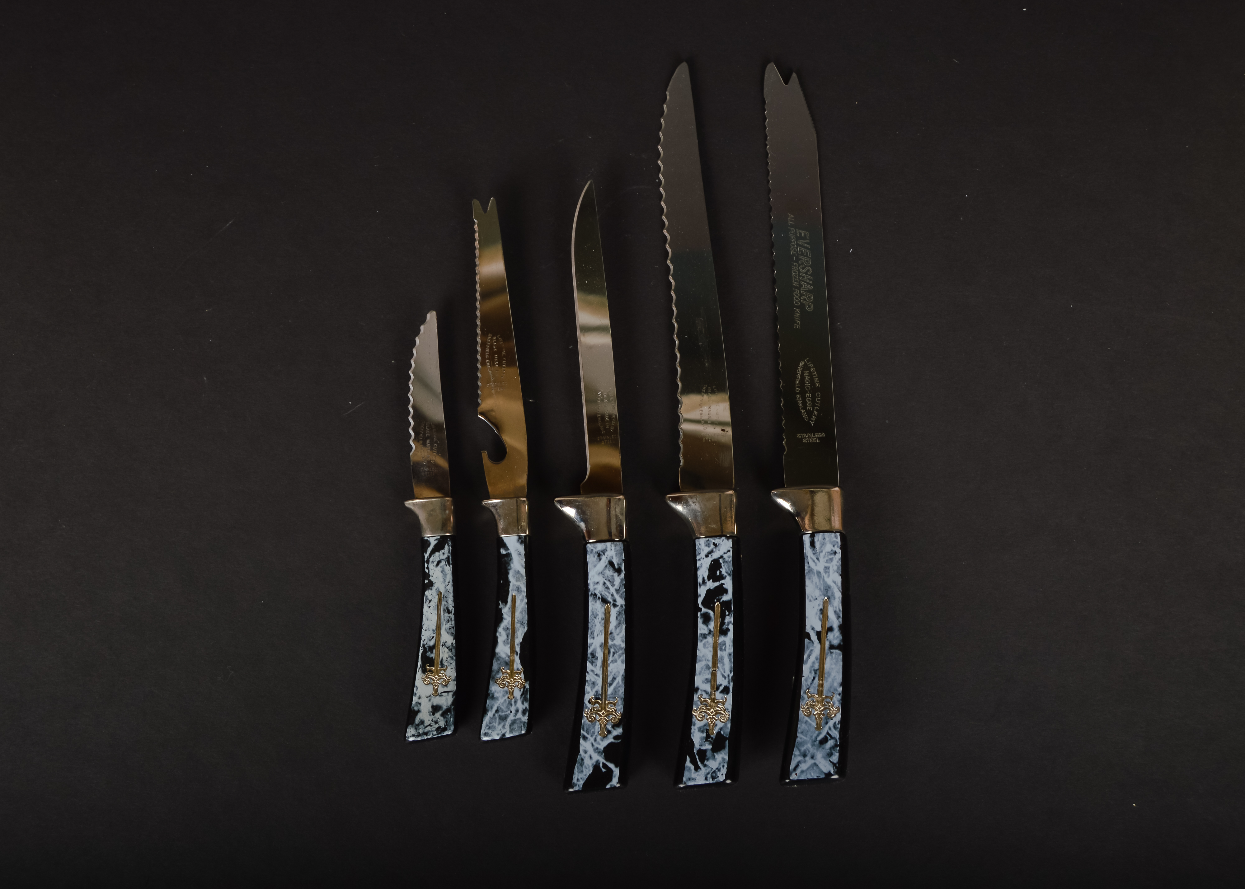 Set of Vintage Lifetime Cutlery Knives