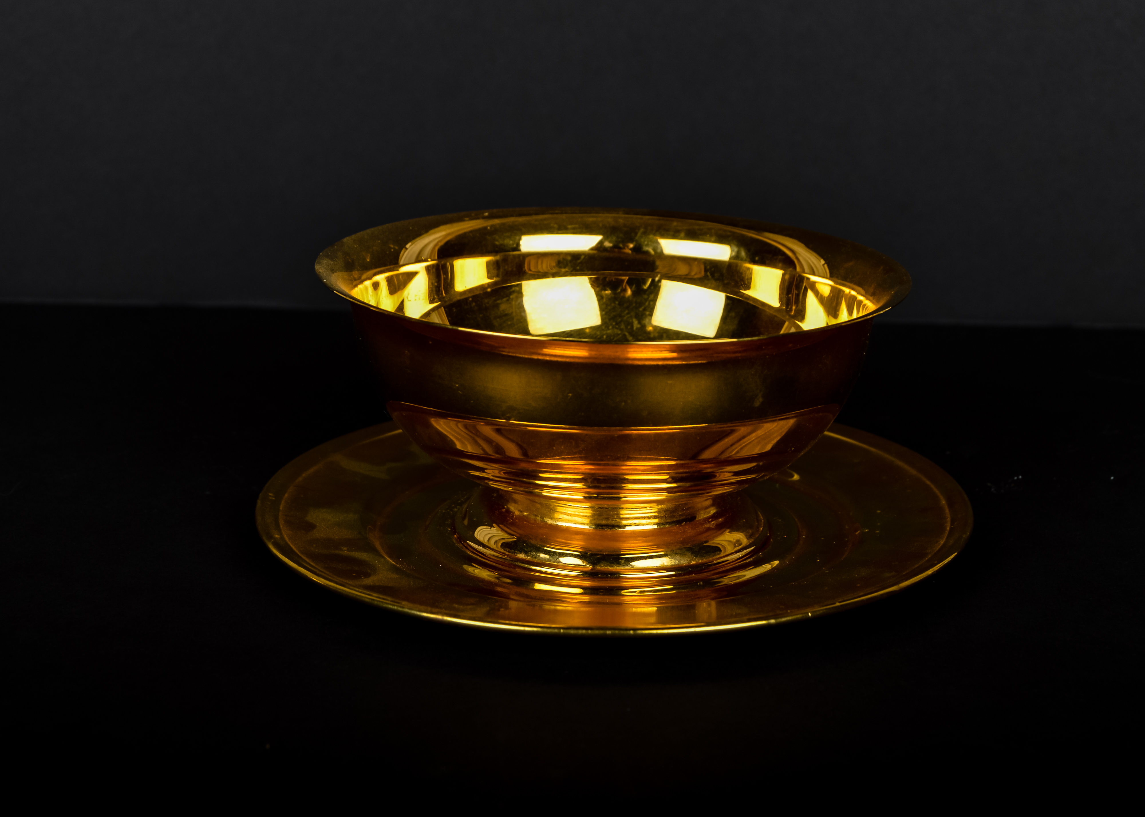 Gold Electroplated Kitchen Accessories