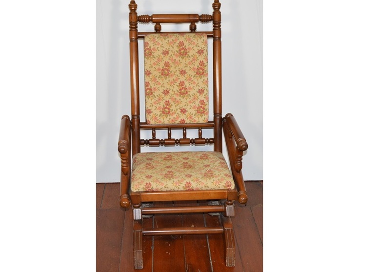 Victorian Style Platform Rocking Chair