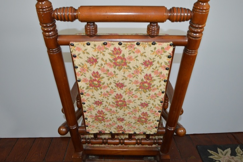 Victorian Style Platform Rocking Chair