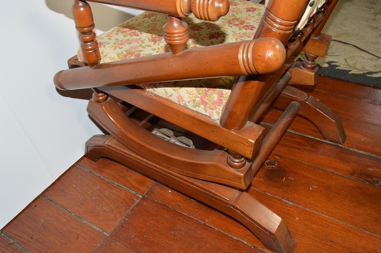 Victorian Style Platform Rocking Chair