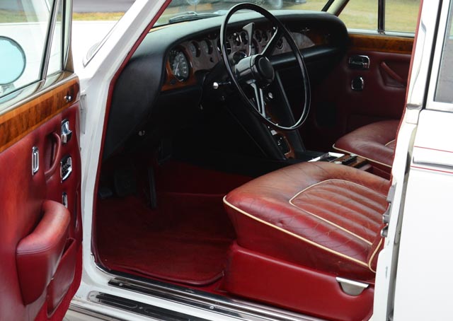 1974 Rolls-Royce Silver Shadow Sedan