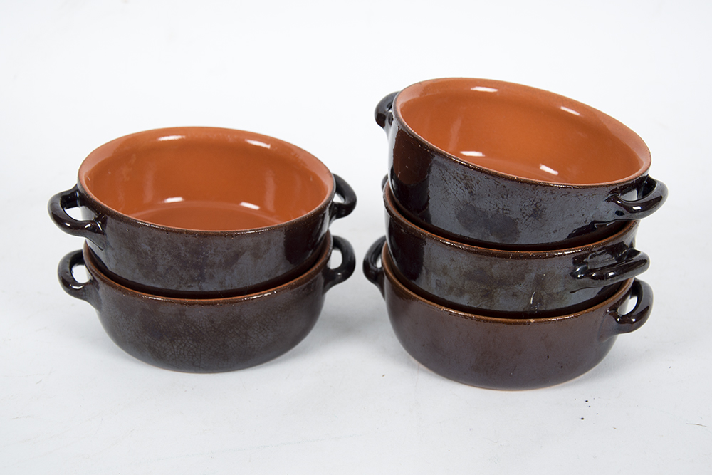 Set of Serving Dishes