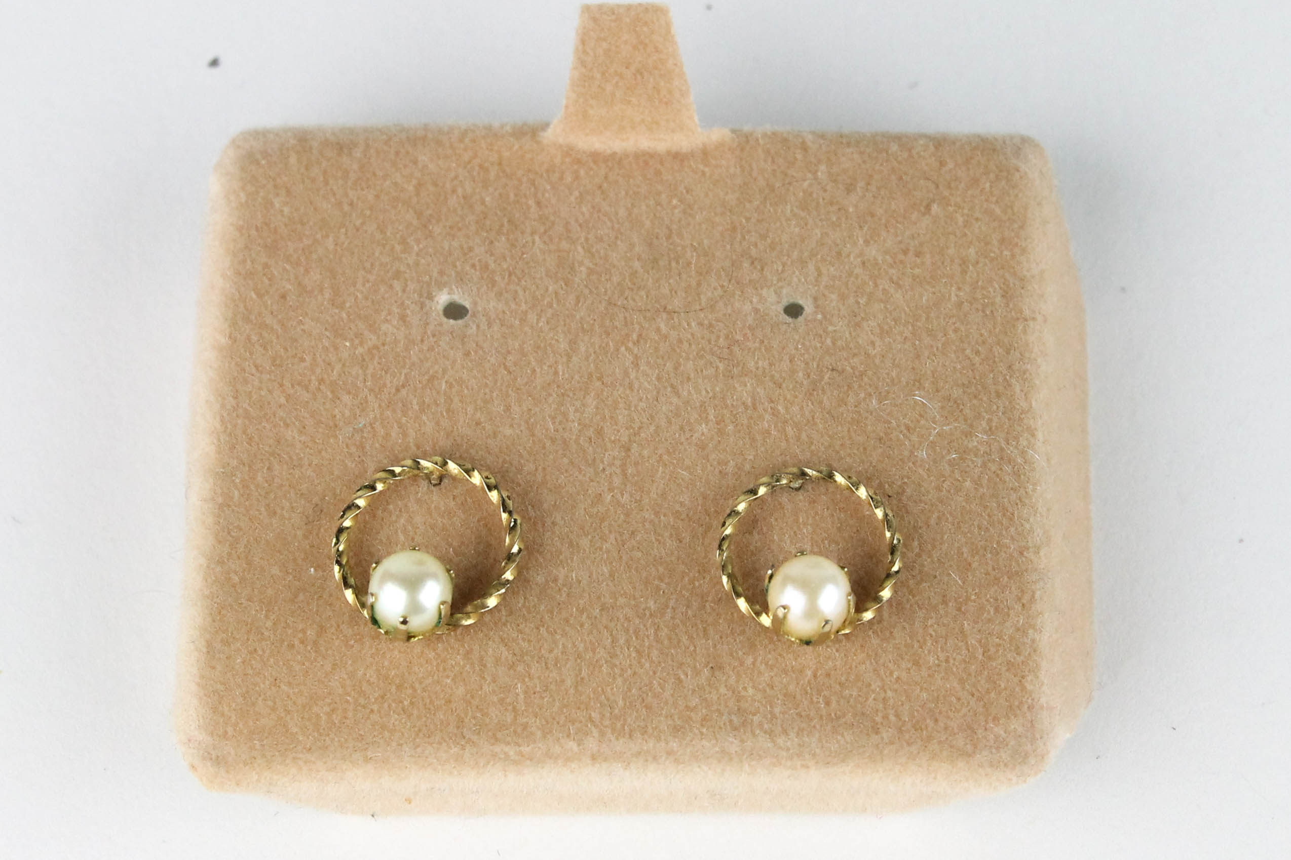 Gold Toned Costume Jewelry