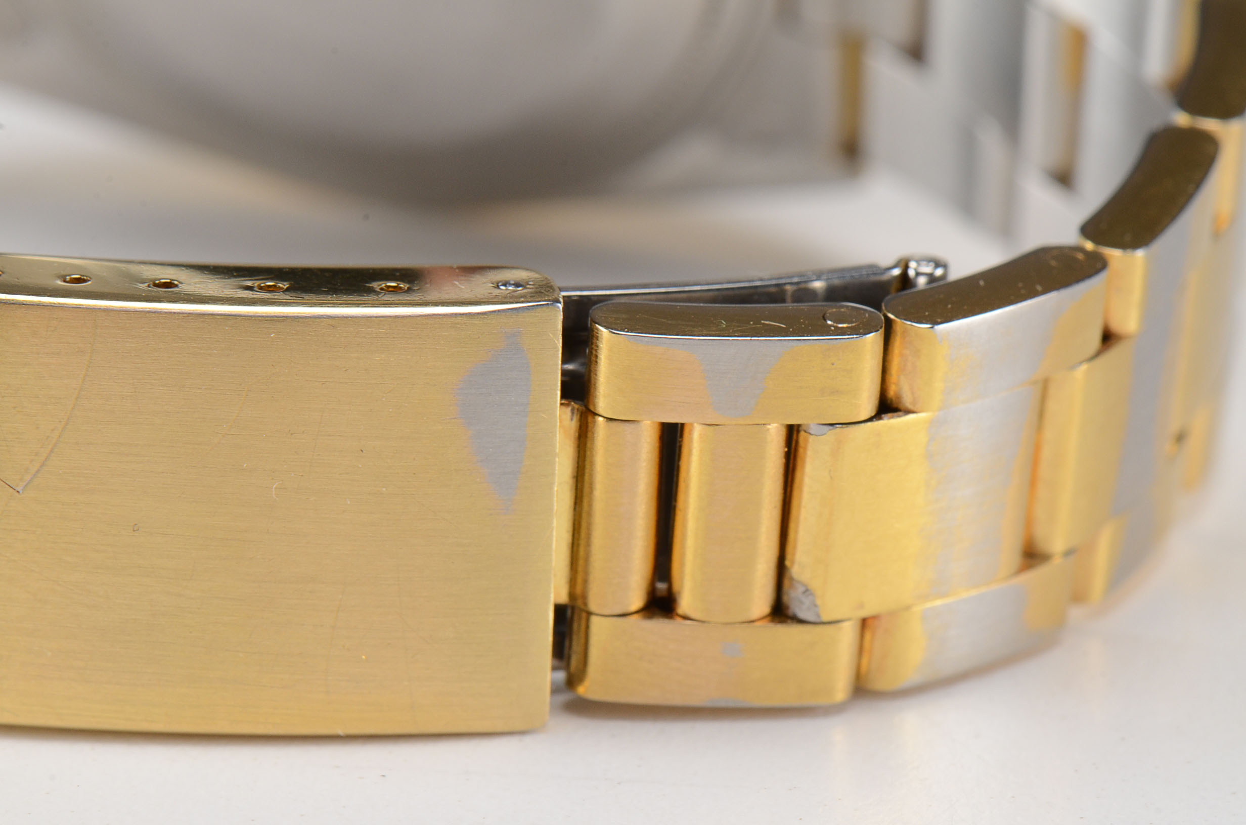 Rolex Date Gold Shell/Plated Steel 15505 Champagne Index Auto