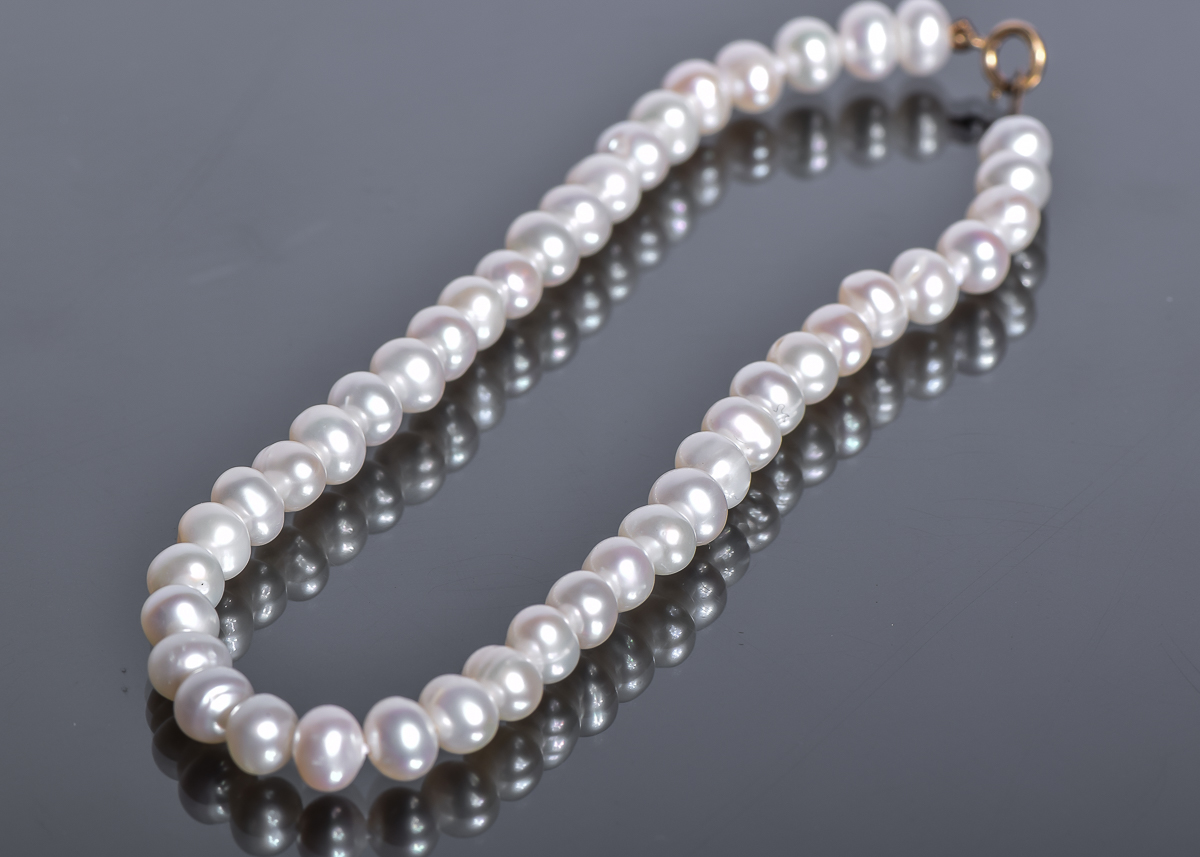 14K Yellow Gold Single Strand Pearl Bracelet