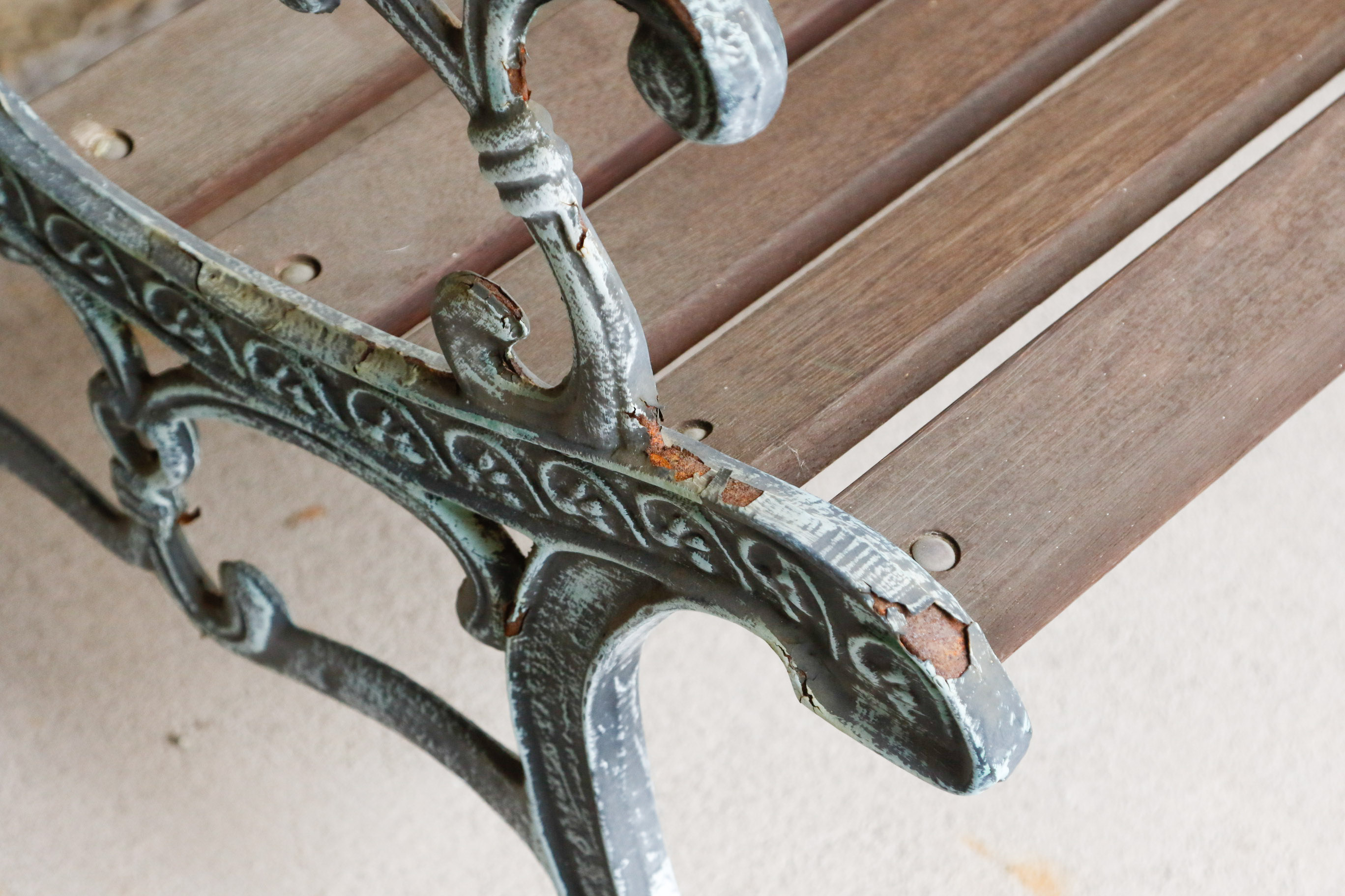 Berkeley Forge & Foundry Garden Bench