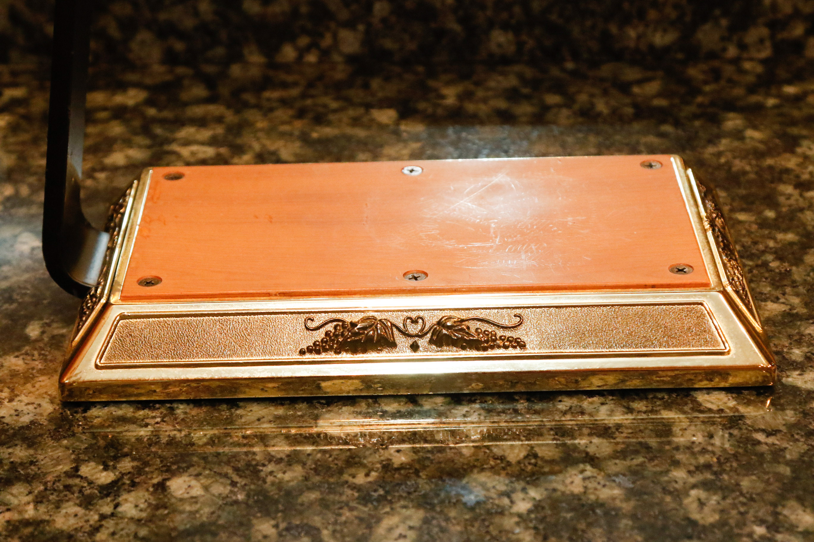 Vinaire Countertop Wine Bottle Opener