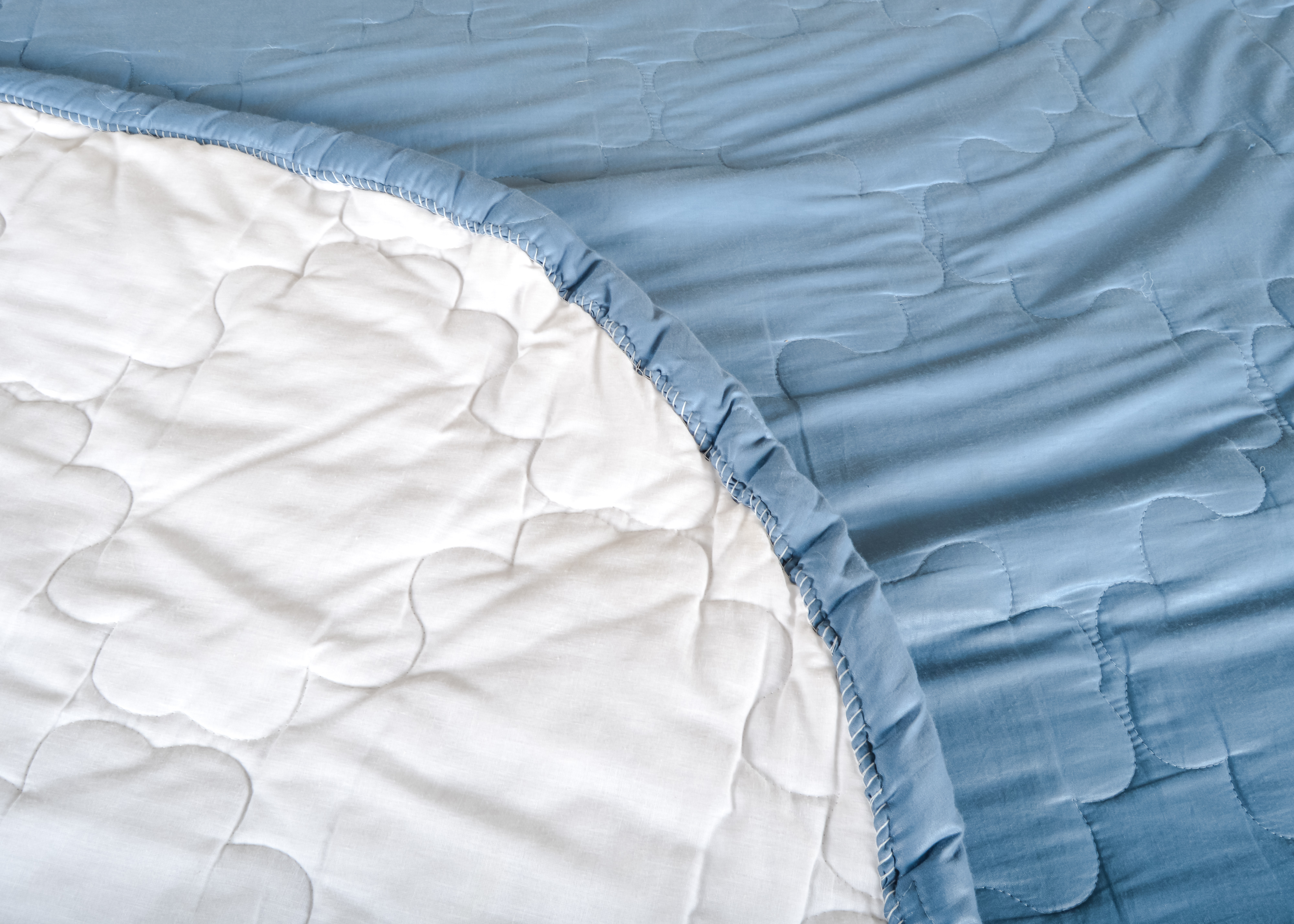 Set of Blue Queen Bedding
