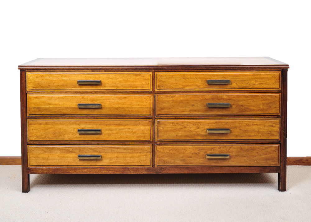 Modern Style Chest of Drawers by Davis Furniture