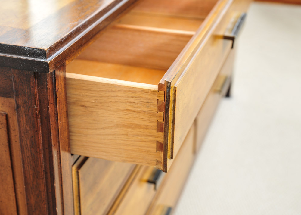 Modern Style Chest of Drawers by Davis Furniture