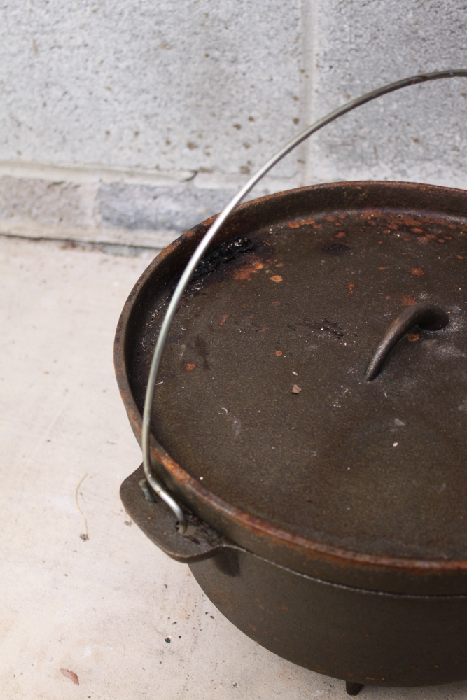 Cast Iron Soup Kettle