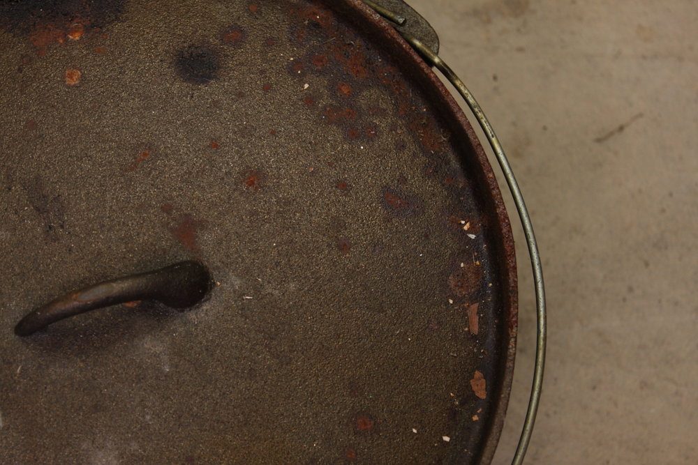 Cast Iron Soup Kettle