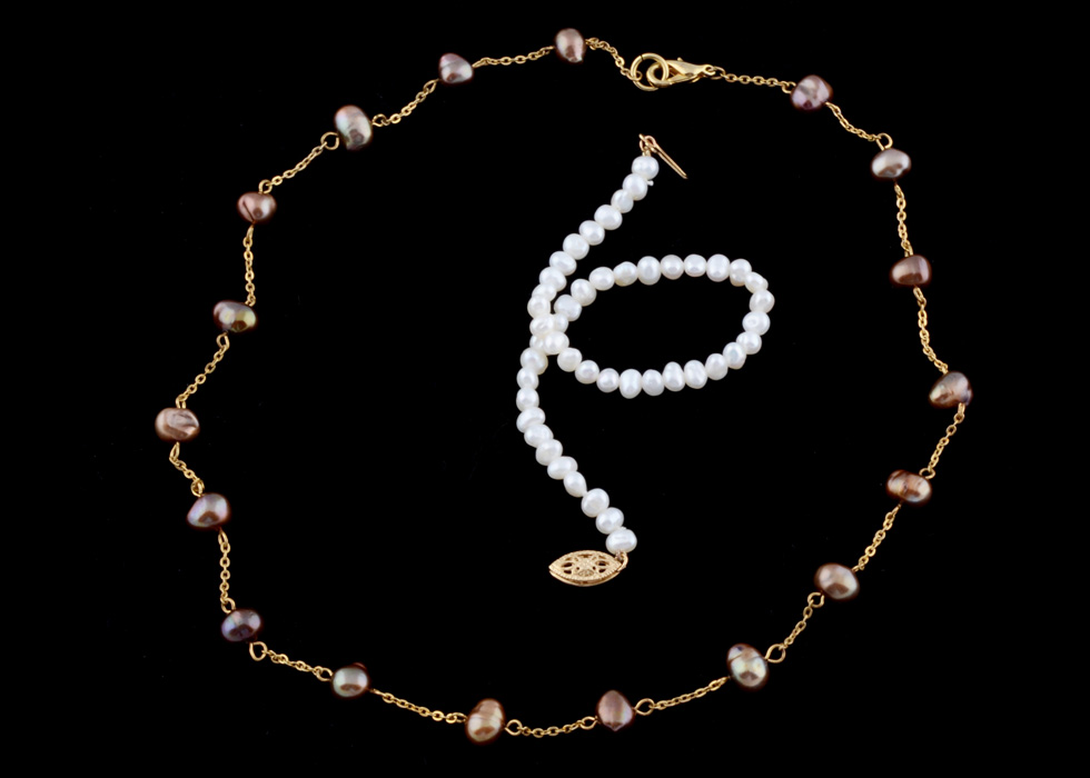 Freshwater Pearl Bracelet and Necklace