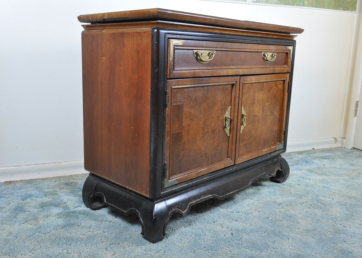 Broyhill "Ming Dynasty" Bar Cabinet