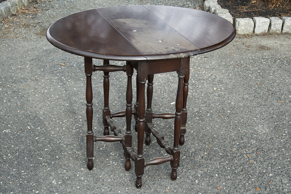 Vintage Mahogany Gateleg Table