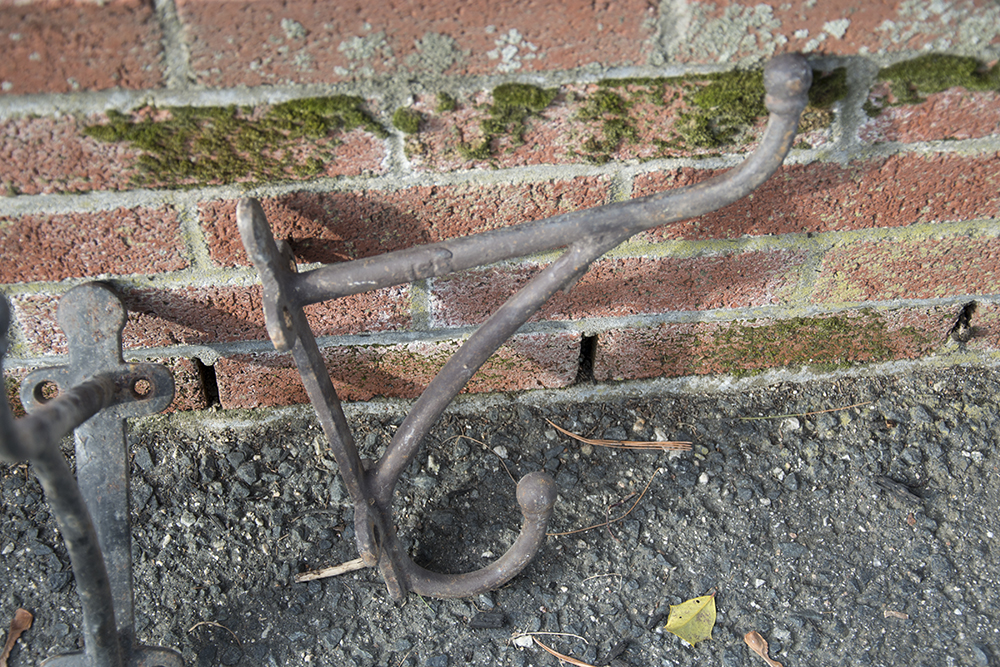 Wrought Iron Saddle Brackets