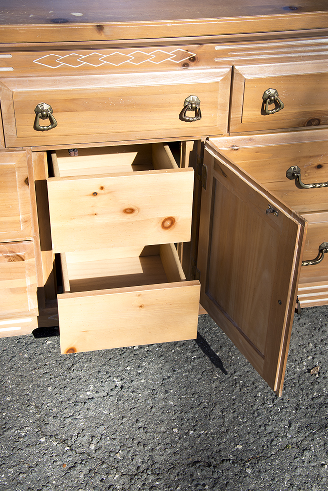 Broyhill Pine Dresser