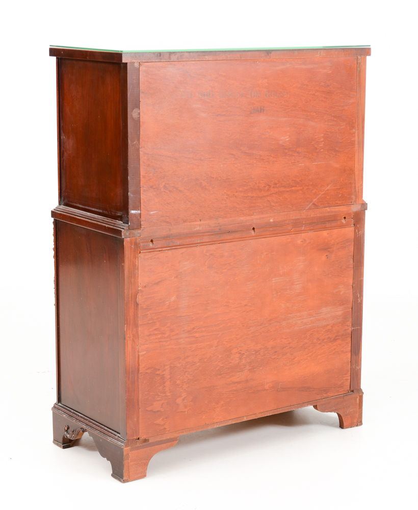 Red Mahogany Georgian Style Chest-on-Chest