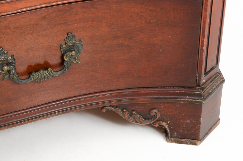 Red Mahogany Georgian Style Dresser with Mirror