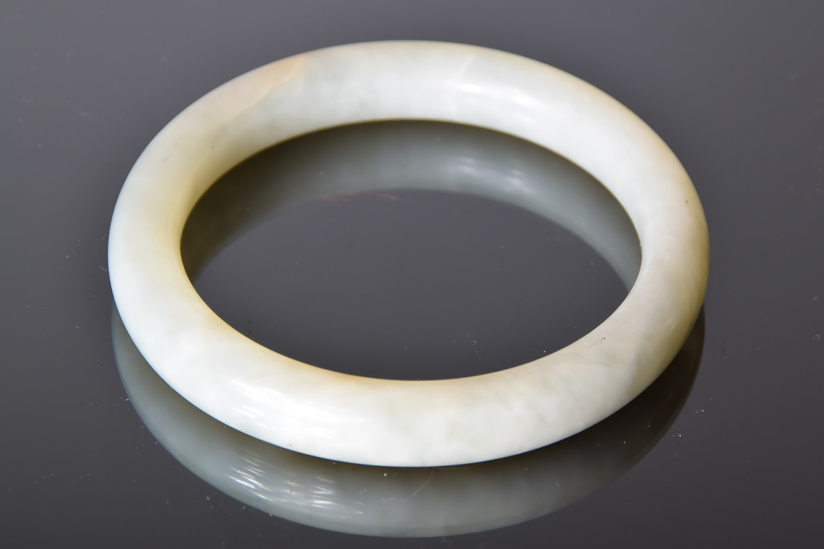 Light Green Jade Bangle Bracelet